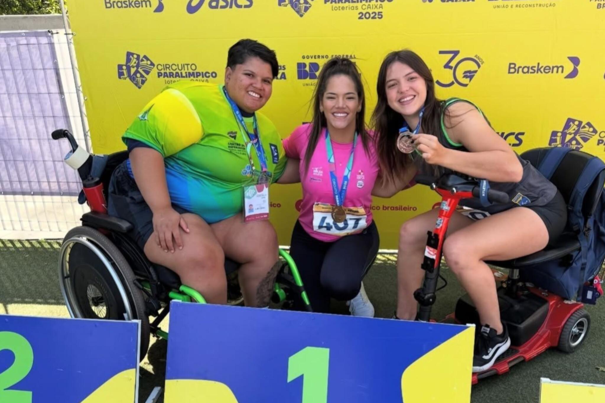 Wanna Brito brilha e garante duas medalhas de ouro na etapa nacional do Circuito Paralímpico.
