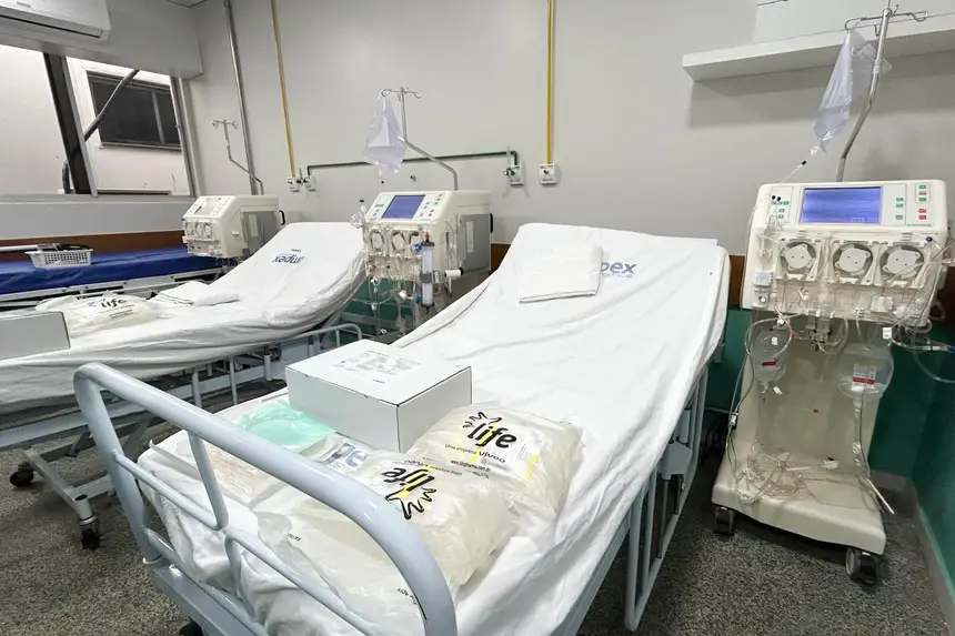 Inaugurada nova enfermaria no Hospital de Emergência Alberto Lima (Hcal) para pacientes renais em estado de emergência