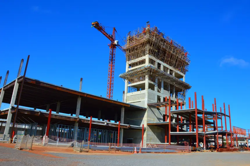 Plano de Zona de Proteção do Heliporto entregue ao Governo para obras do novo Hospital.